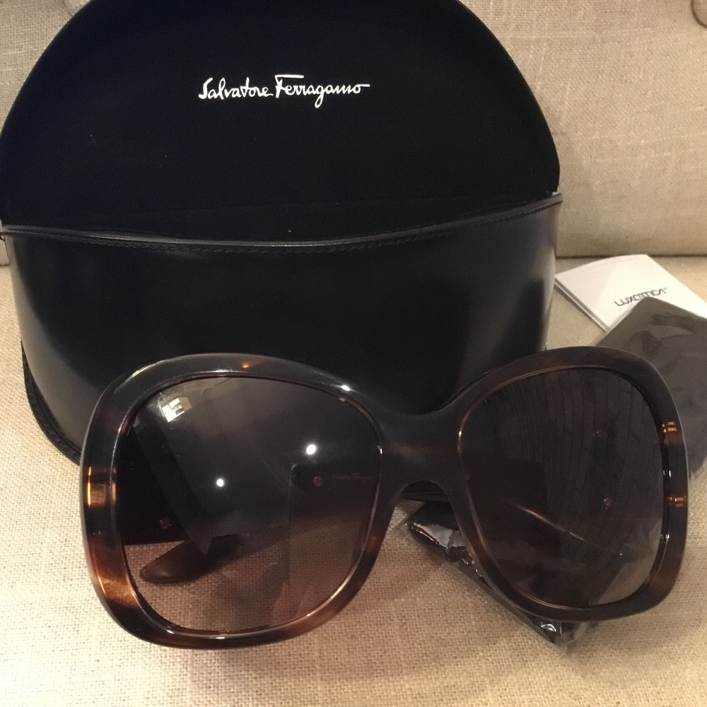 Salvatore Ferragamo Sunglasses